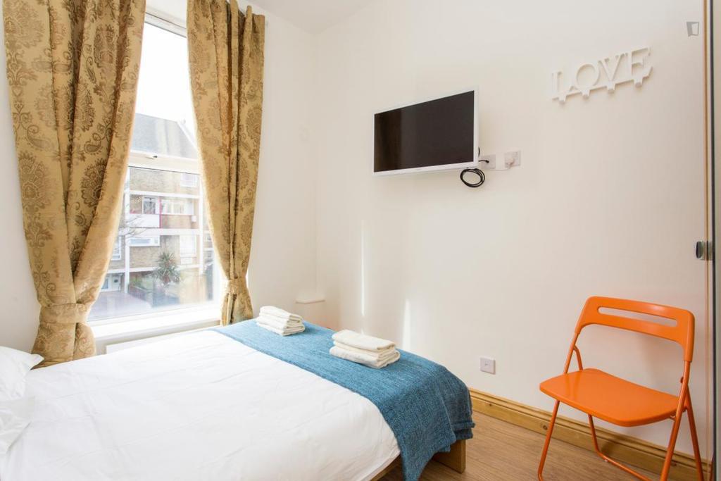 406 Harrow Otel Londra Oda fotoğraf