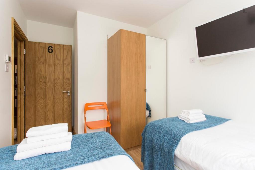 406 Harrow Otel Londra Dış mekan fotoğraf
