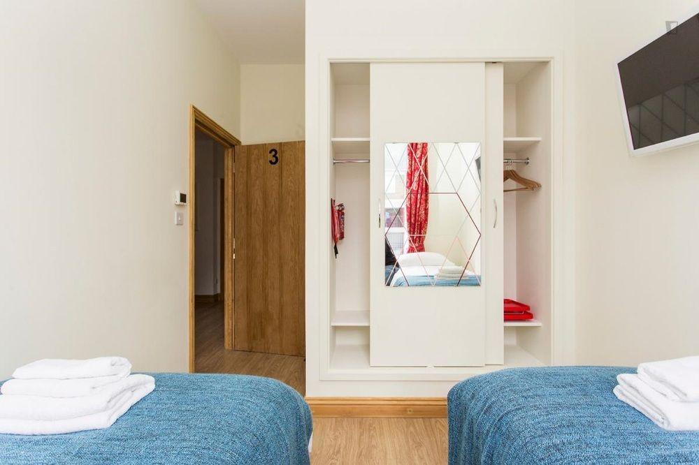 406 Harrow Otel Londra Dış mekan fotoğraf